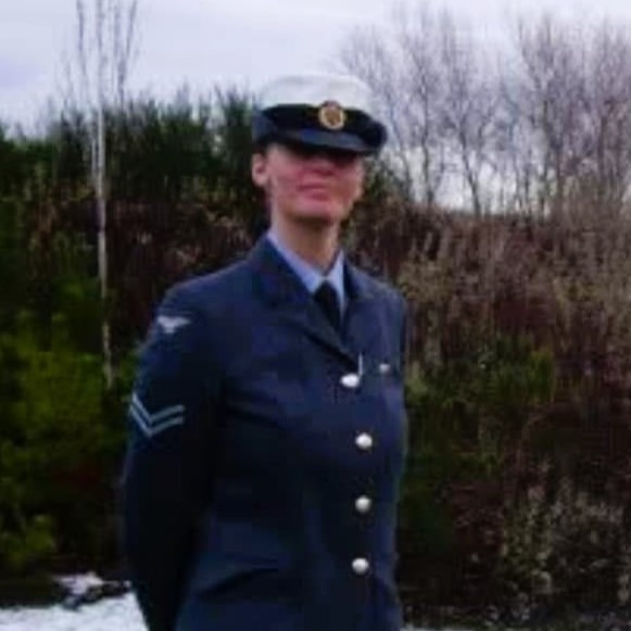 Amy Renison cropped.jpg